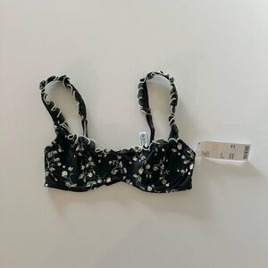 NEW Urban Outfitters Out From Under Black Floral Lettuce Ruffle Edge Bra S